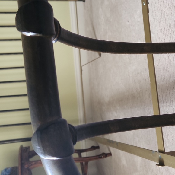 Bed - Picture 3 of 3